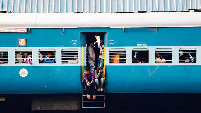 बेहद मामूली बढ़ाया है किराया बेहद मामूली बढ़ाया है किराया